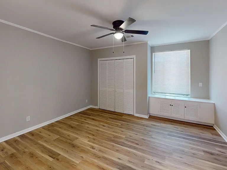 237 S Northington St — Photo 8