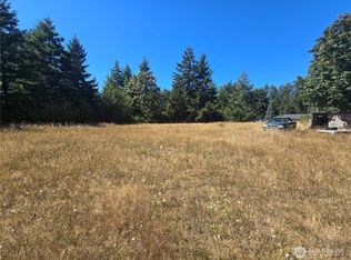 100 W Loganberry Ct, Elma, WA 98541