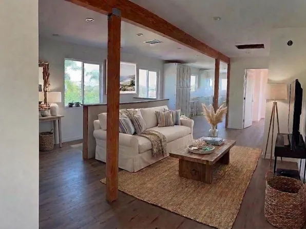 2155 Diamond St, San Diego, CA 92109