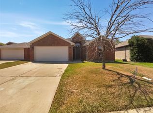 4517 Wheatland Dr, Fort Worth, TX 76179