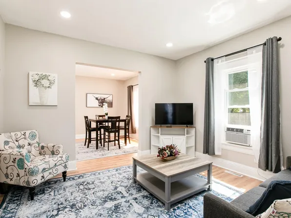 1122 Emerson Ave, South Bend, IN 46615