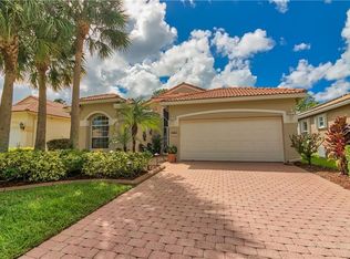 6963 SE Twin Oaks Cir, Stuart, FL 34997