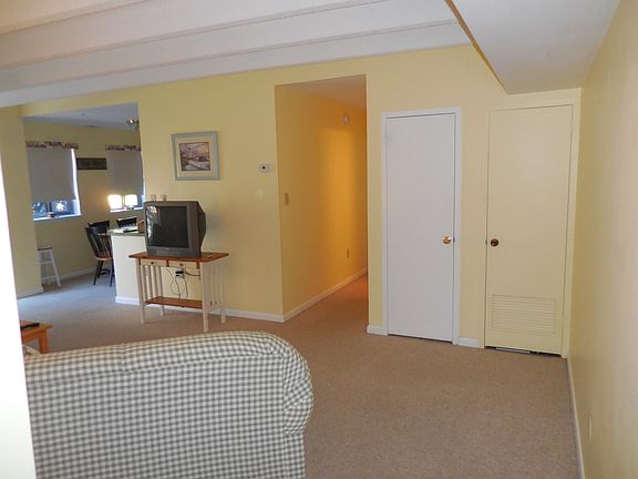 living room pic 2