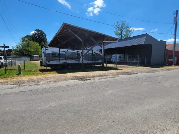 721 SE 2nd St, Battle Ground, WA 98604