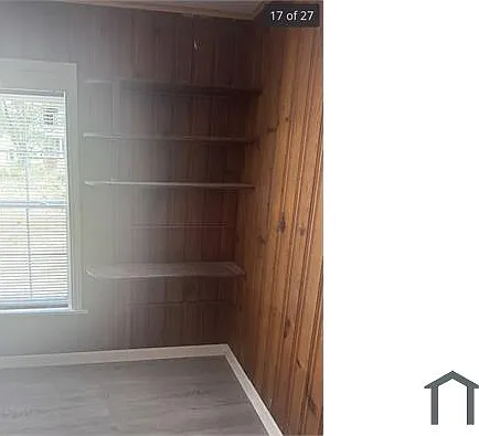 512 Lexington Ave — Photo 18