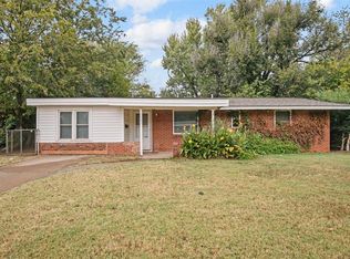 1645 Lariet Ln, Del City, OK 73115