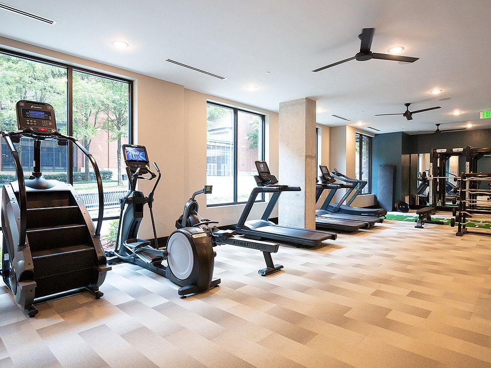 Cardio and Strength Training Fitness Center