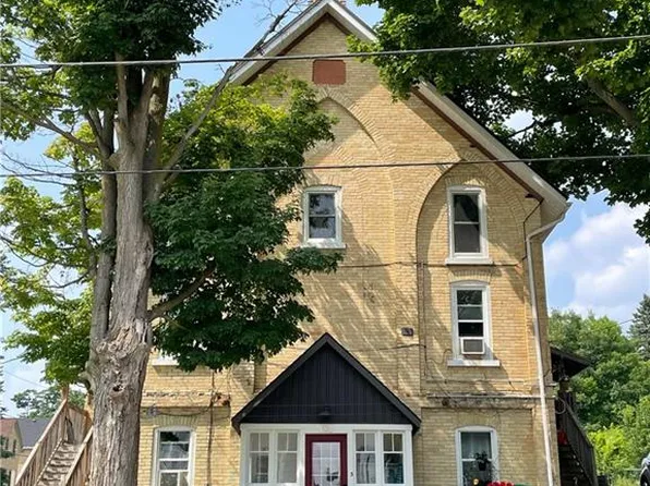 182 12th St, Hanover, ON N4N 1T8