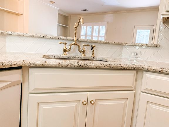 4th image of 2519 Dilworth Heights Ln
