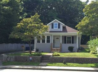 4271 Post Rd, Warwick, RI 02818