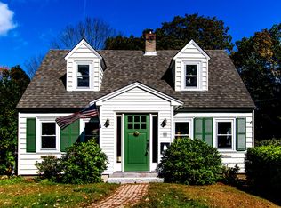 11 Cross St, Kittery, ME 03904