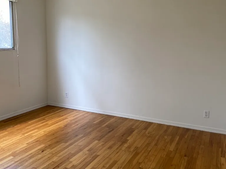 1507 Federal Ave #8 — Photo 6