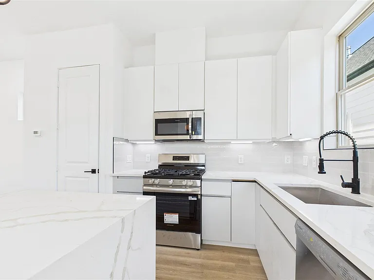 5316 Terry St — Photo 14