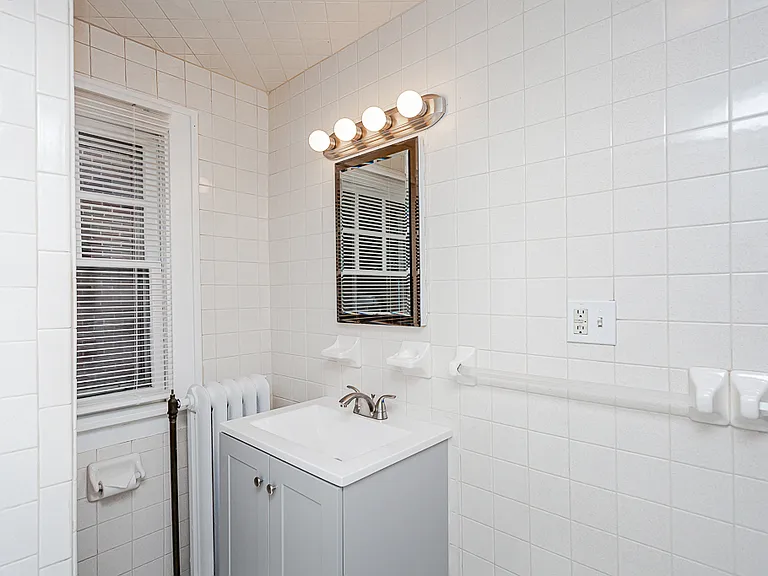 1321 Laclede Rd #2 — Photo 24
