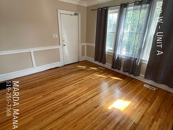 4th image of 476 Giles Blvd W Unit A