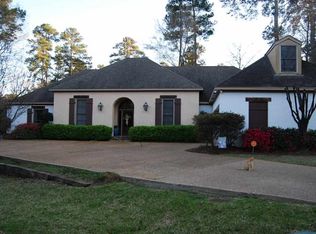 423 Berkshire Dr, Ridgeland, MS 39157