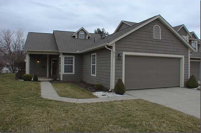 1st image of 811 Cobblestone Dr