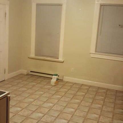 3rd image of 3 King St #1