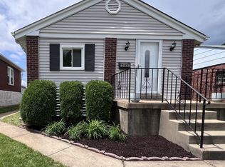 2805 59th St, Saint Louis, MO 63139