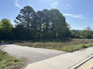 5560 Georgetown Rd NW, Cleveland, TN 37312