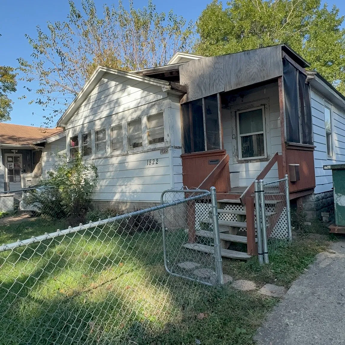2 bed, 880 sqft, $850 — Photo 1