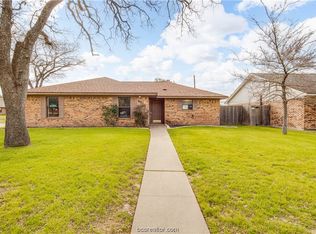 4516 Sutton Ct, Bryan, TX 77802