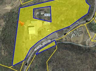 2001 Crows Run Rd, Conway, PA 15027