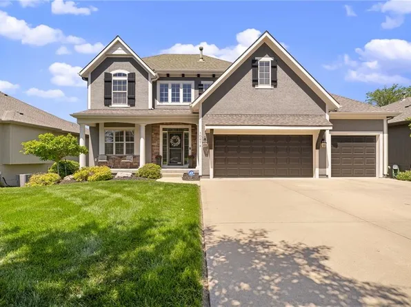 10878 S Hastings St, Olathe, KS 66061