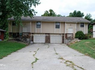 338 N Kendall Dr, Independence, MO 64056