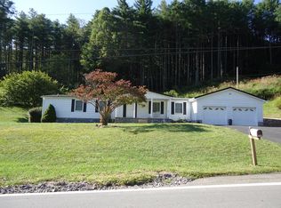 789 Saulsville Mountain Rd, Maben, WV 25870