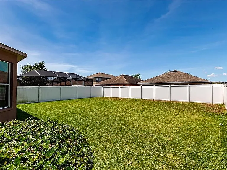 7326 Forest Mere Dr — Photo 47