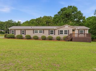 1463 Spears Creek Rd, Lugoff, SC 29078