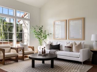 112 Oxford, Irvine, CA 92612