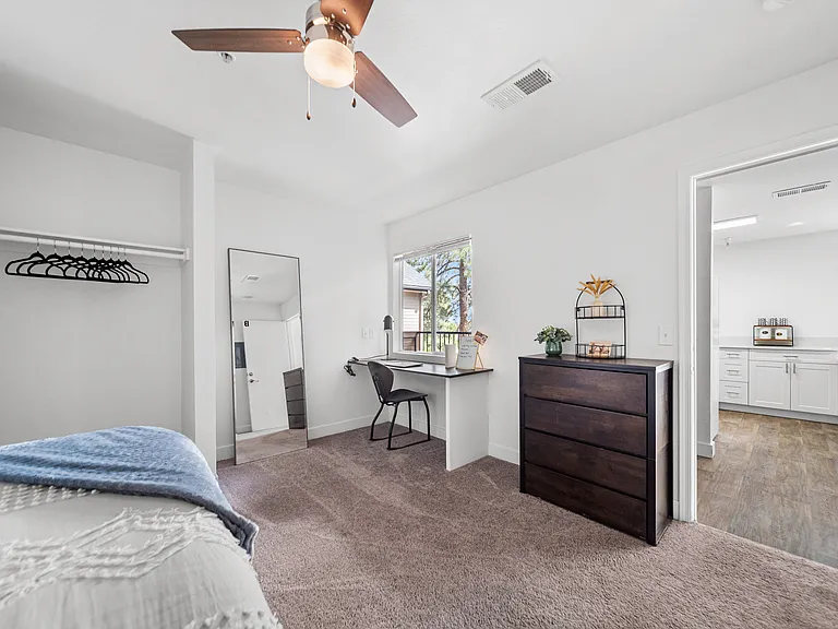 Highland Village Apartments — Photo 15
