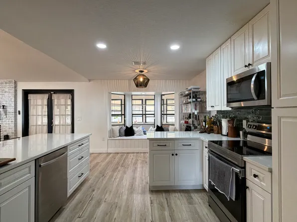 801 Burr Oak Dr, Ocoee, FL 34761