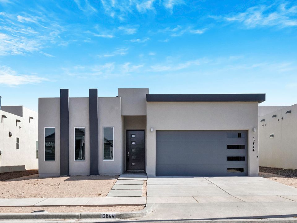 1st image of 13844 Paseo De Loma Dr