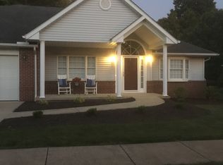 979 Rosemarie Cir, Wadsworth, OH 44281