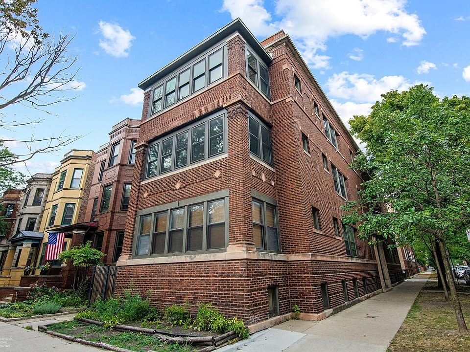 1st image of 3510 N Lakewood Ave #1N