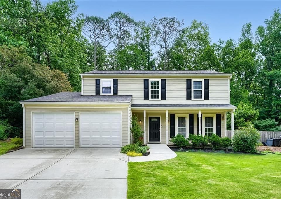 1st image of 235 Barrington Dr E