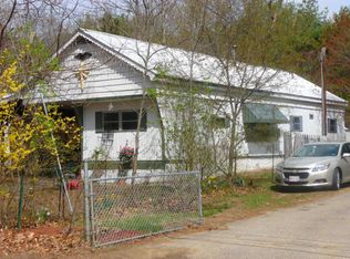 131 Indian Lake Dr, Lebanon, ME 04027