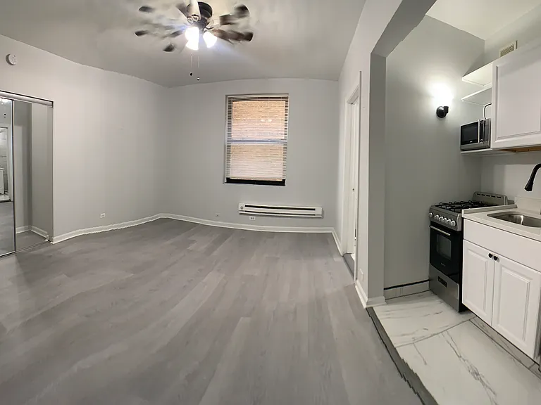 ANGELUS APARTMENTS — Photo 22