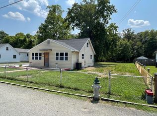 2811 Lime St, Temple Hills, MD 20748