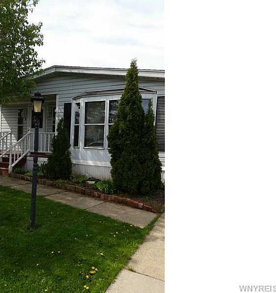 1st image of 3 N Eaglecrest Dr