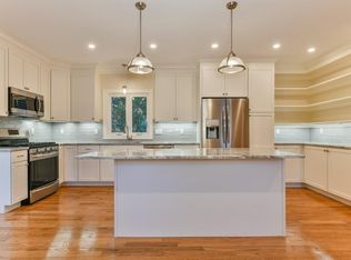 21 Sandy Brook Rd, Burlington, MA 01803