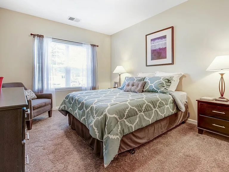 Marquis Place Apartment Homes — Photo 9