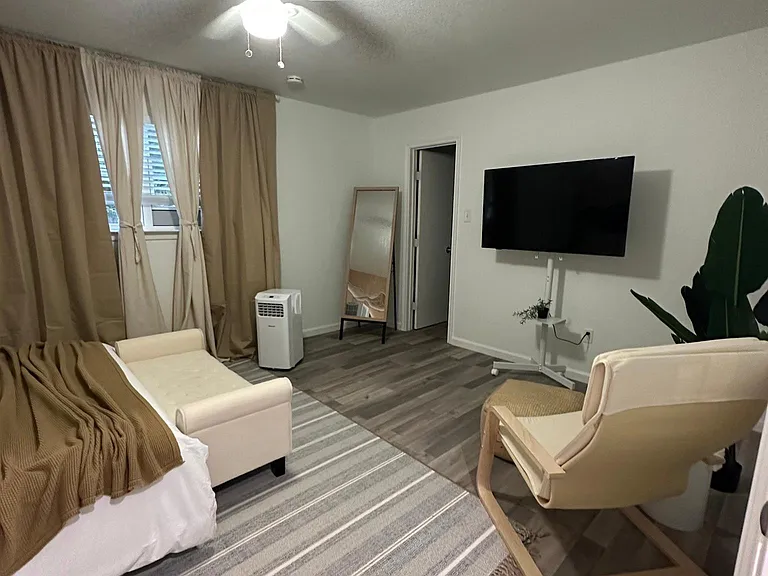 2139 Fleur De Lis Ct — Photo 6