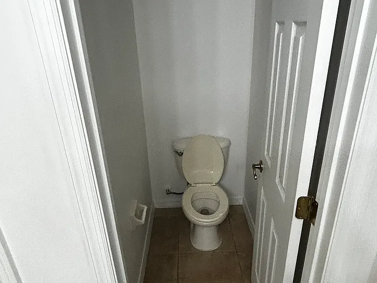 9659 Tivoli Villa Dr — Photo 28