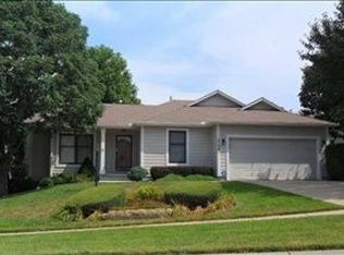 5708 SW 35th St, Topeka, KS 66614