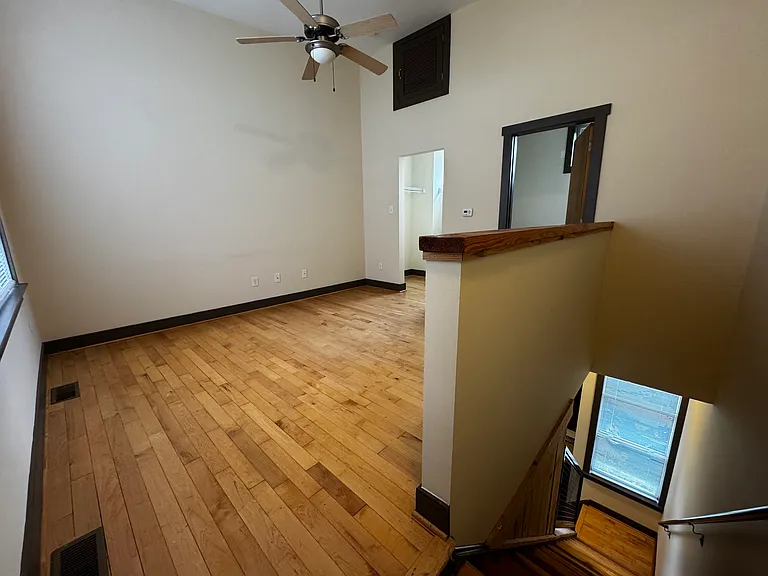 1125 Bainbridge St #6 — Photo 12