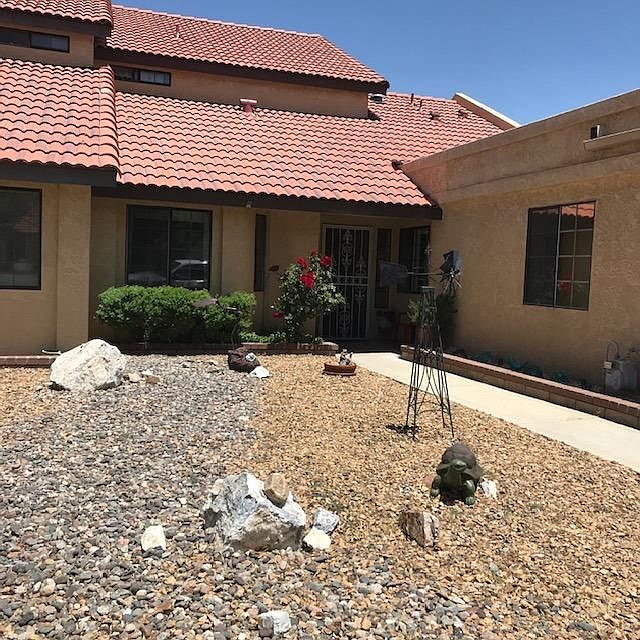 1st image of 19242 Elm Dr